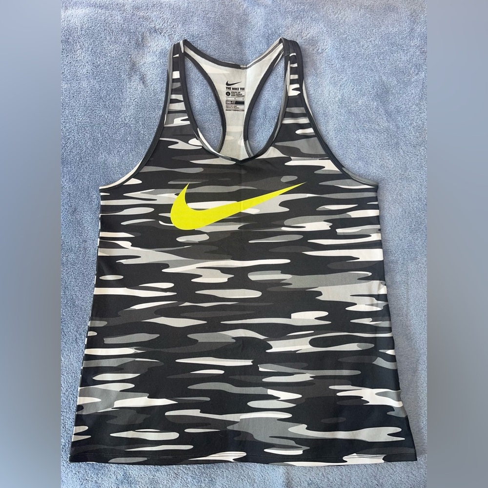 Nike Dri-FIT - Picture 2 of 7